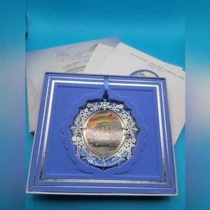 2009 White House Christmas Ornament